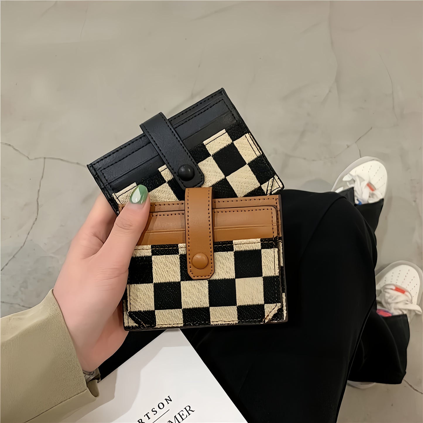 1pc Slim Black & White Checkered Card Wallet with Transparent Window, Large Capacity Coin Purse & Multiple Slots - Stylish Retro Design, Perfect Gift for Her or Mom, Wallet
